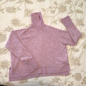 J Crew lightweight merino wool turtleneck sweater